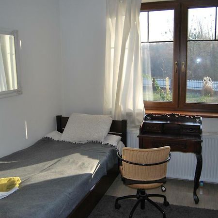 Pokoje Nad Mlynem Stryków Eksteriør bilde
